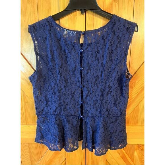 Cato Navy Blue Lace Sleeveless Top Button Up Back Size XL (3829) - Picture 4 of 4